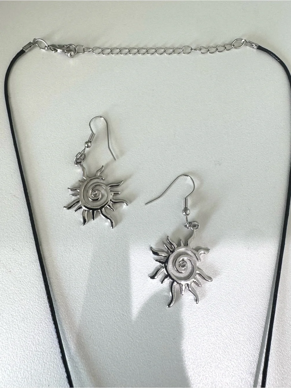Silver Sunburst Pendant Necklace and Earring Set -
